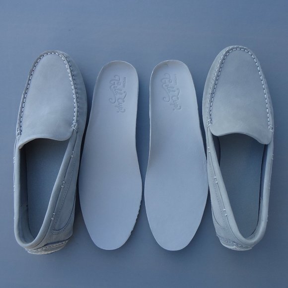 SIZE 9.5. SPERRY Gold Cup nubuck leather slip-on loafers. - Picture 12 of 16